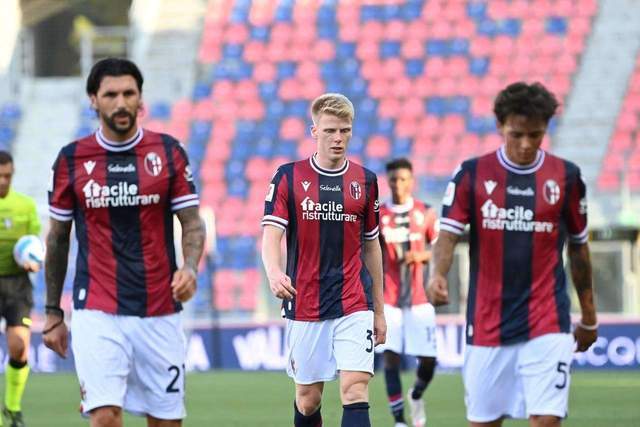 中国男篮公布16人集训名单 周琦未能入选