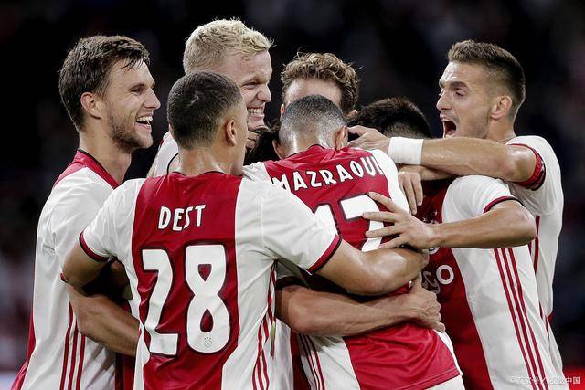 跟队记者：拜仁不太可能与萨内续约 冬窗也不引援